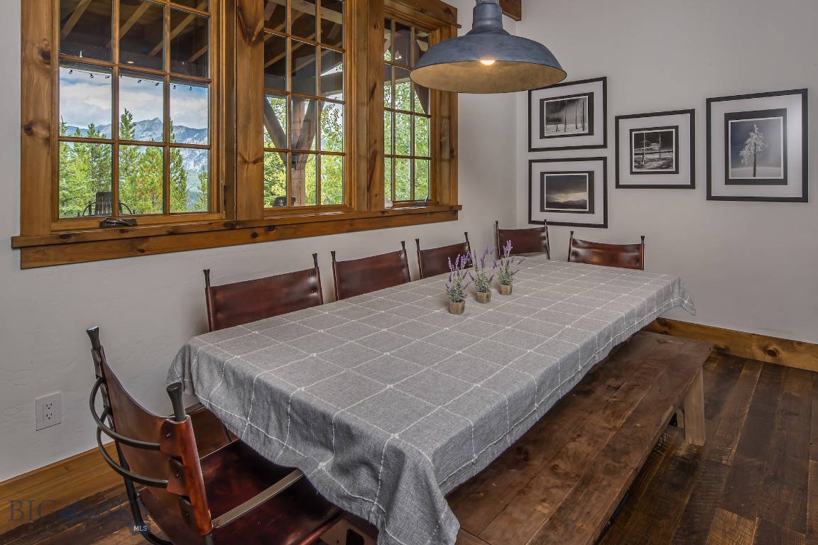 220 Wildridge Fork