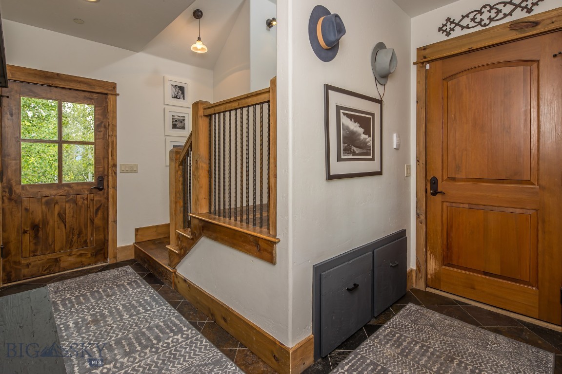 220 Wildridge Fork