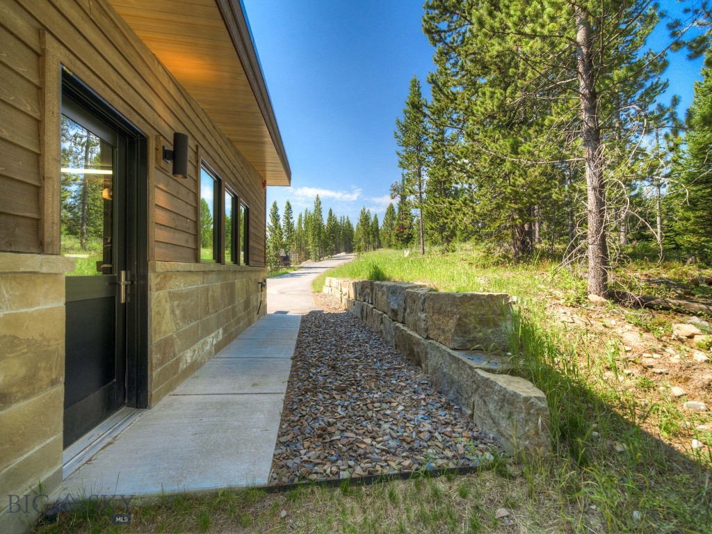 7 Yeti Ridge