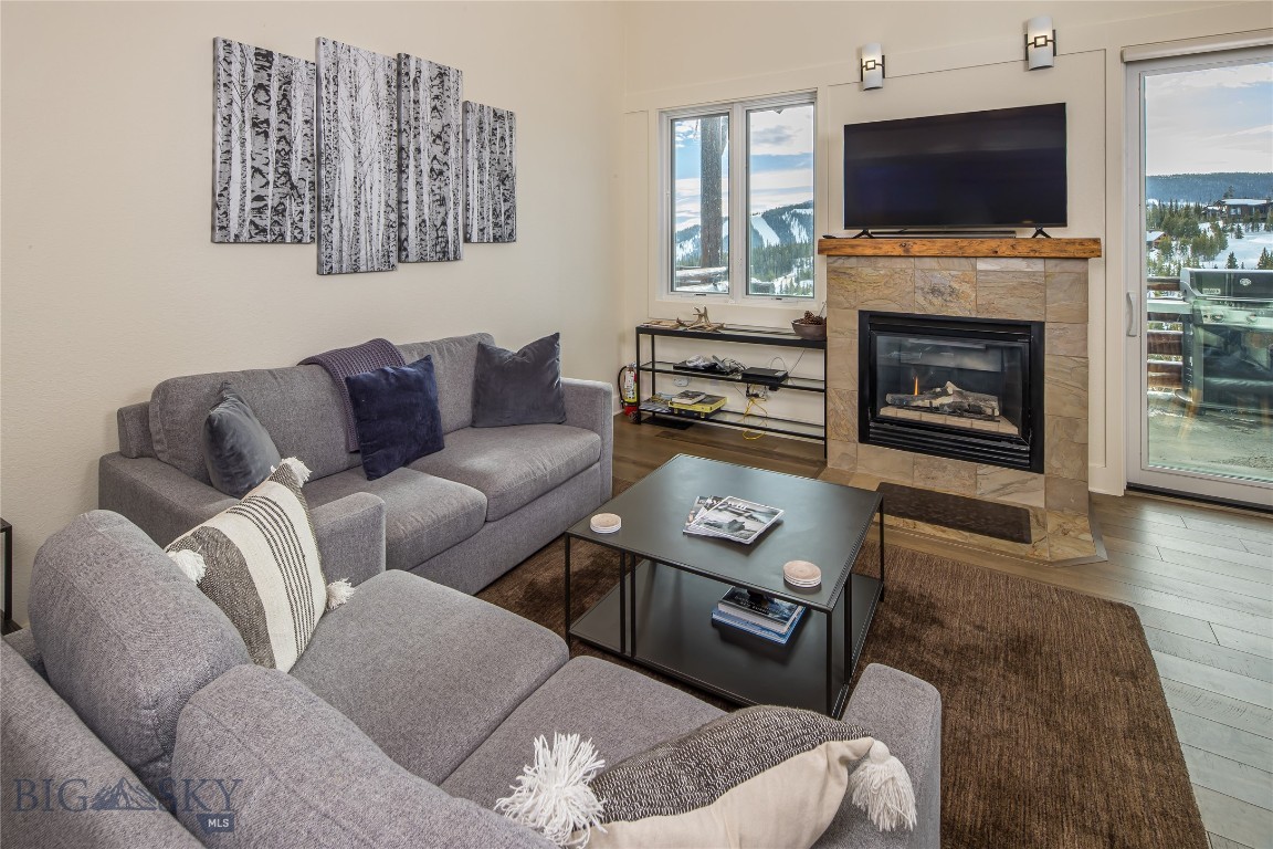 7 Saddle Ridge Road J3