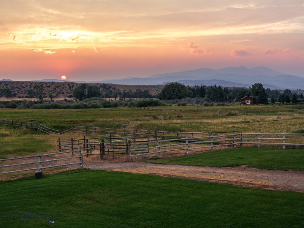 4487 US Highway 287 N