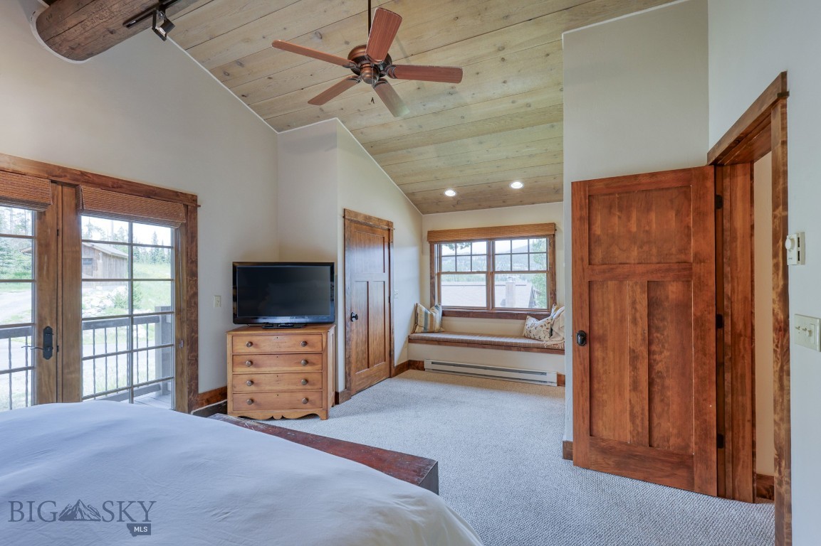 17 Manitou Loop