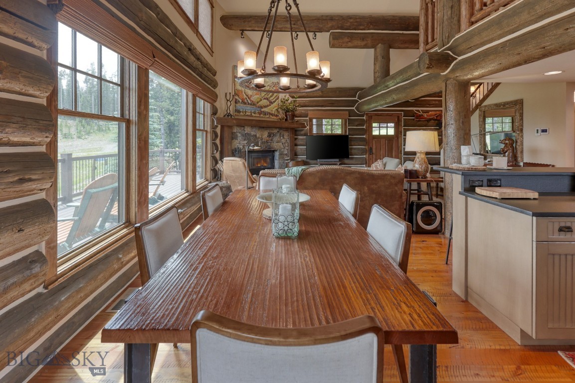 17 Manitou Loop