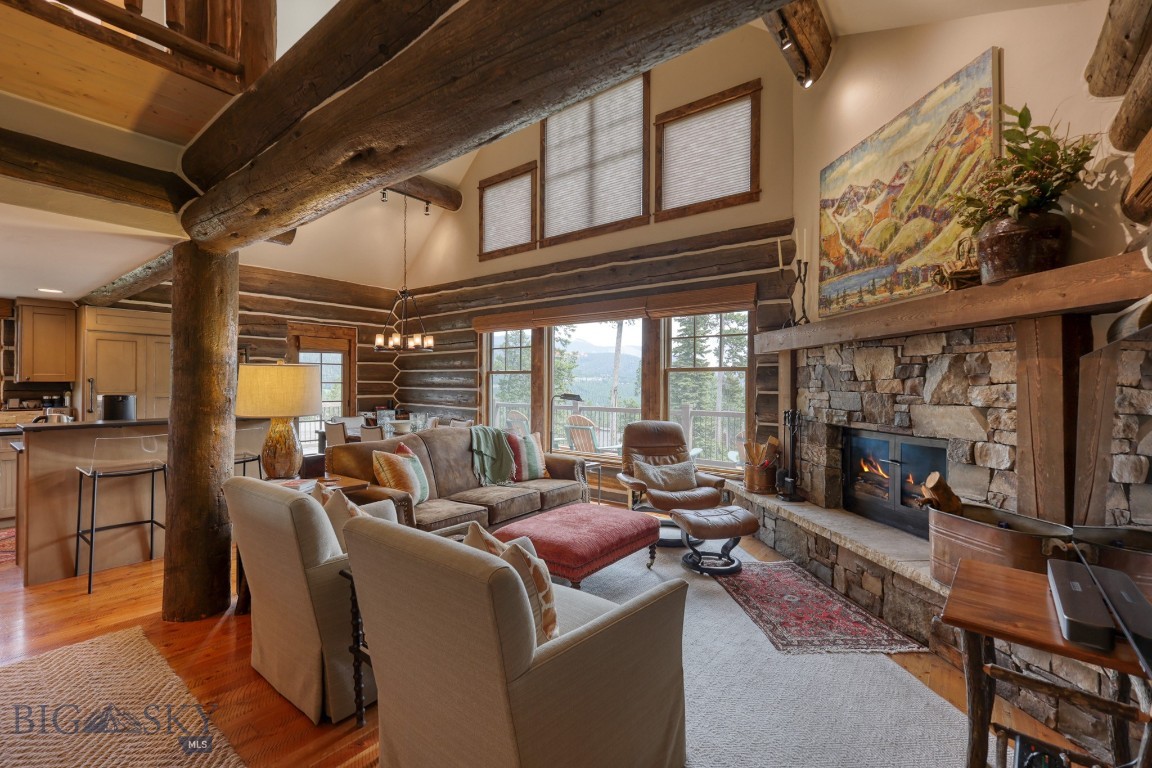 17 Manitou Loop