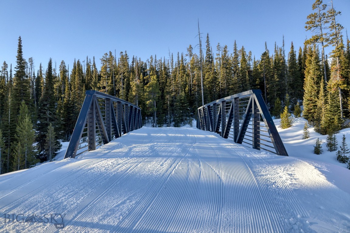 17 Manitou Loop