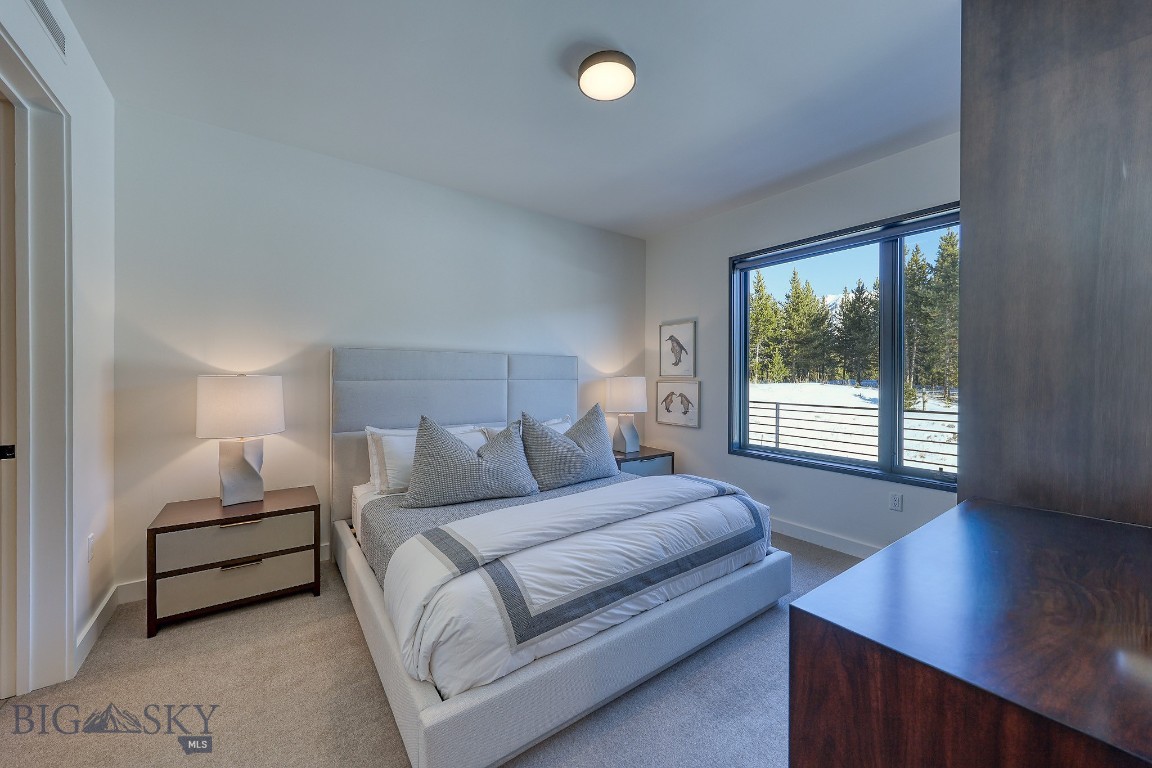 4 Boathouse Way 234/R-7