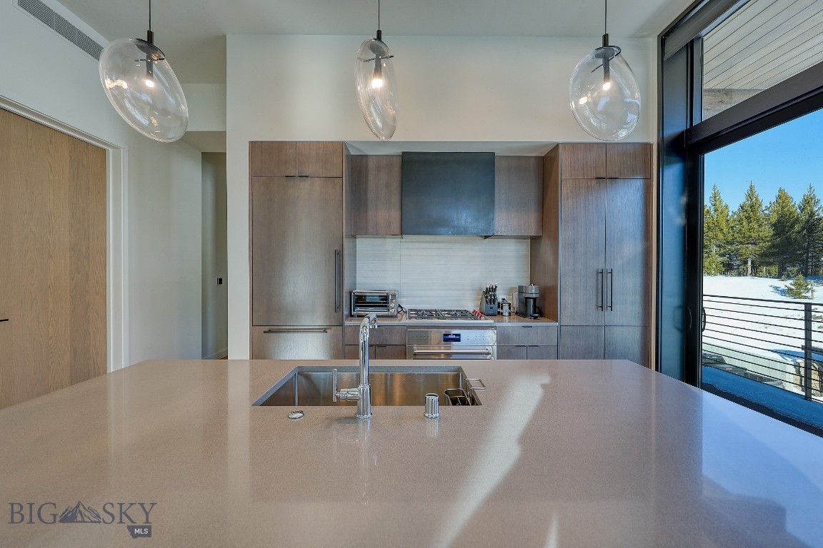 4 Boathouse Way 234/R-7