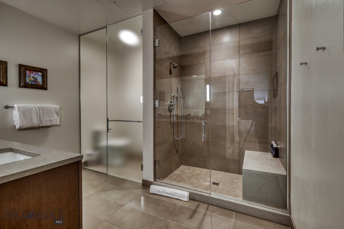 4 Boathouse Way 212