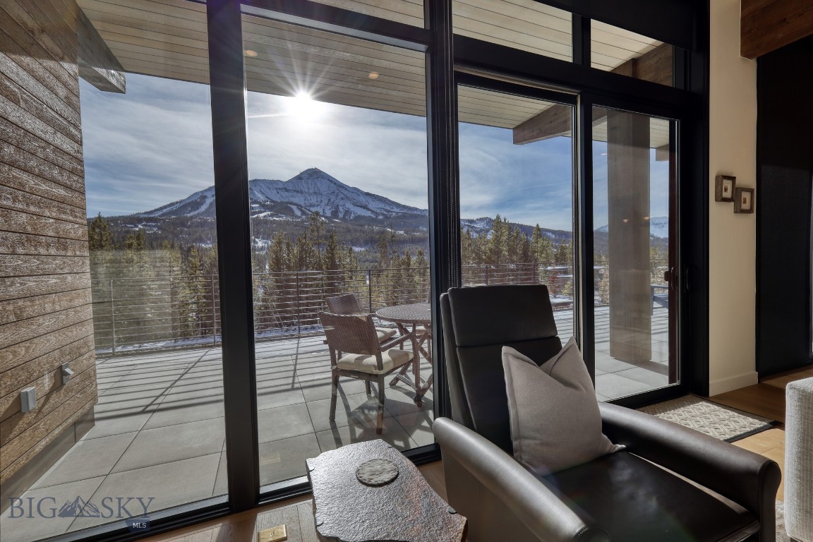 4 Boathouse Way 212