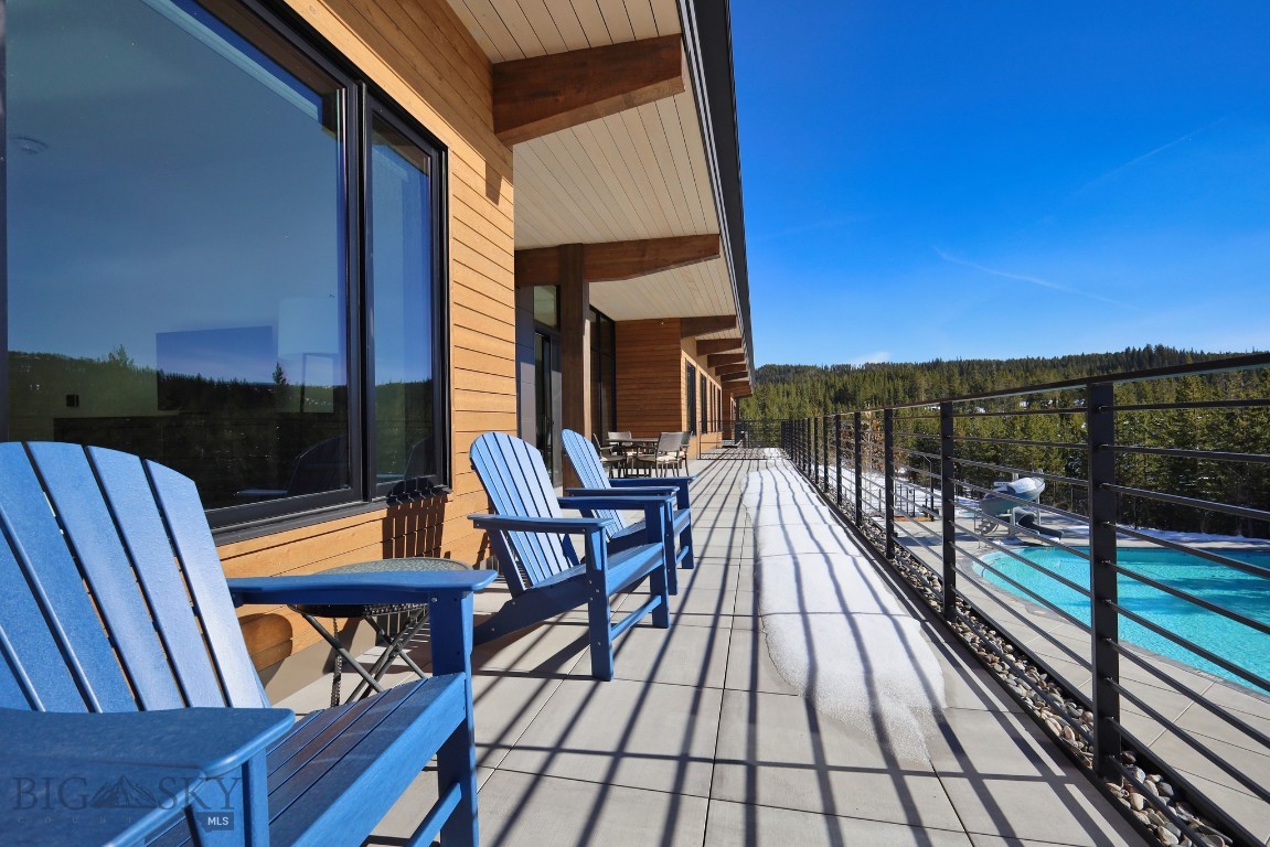 4 Boathouse Way 212