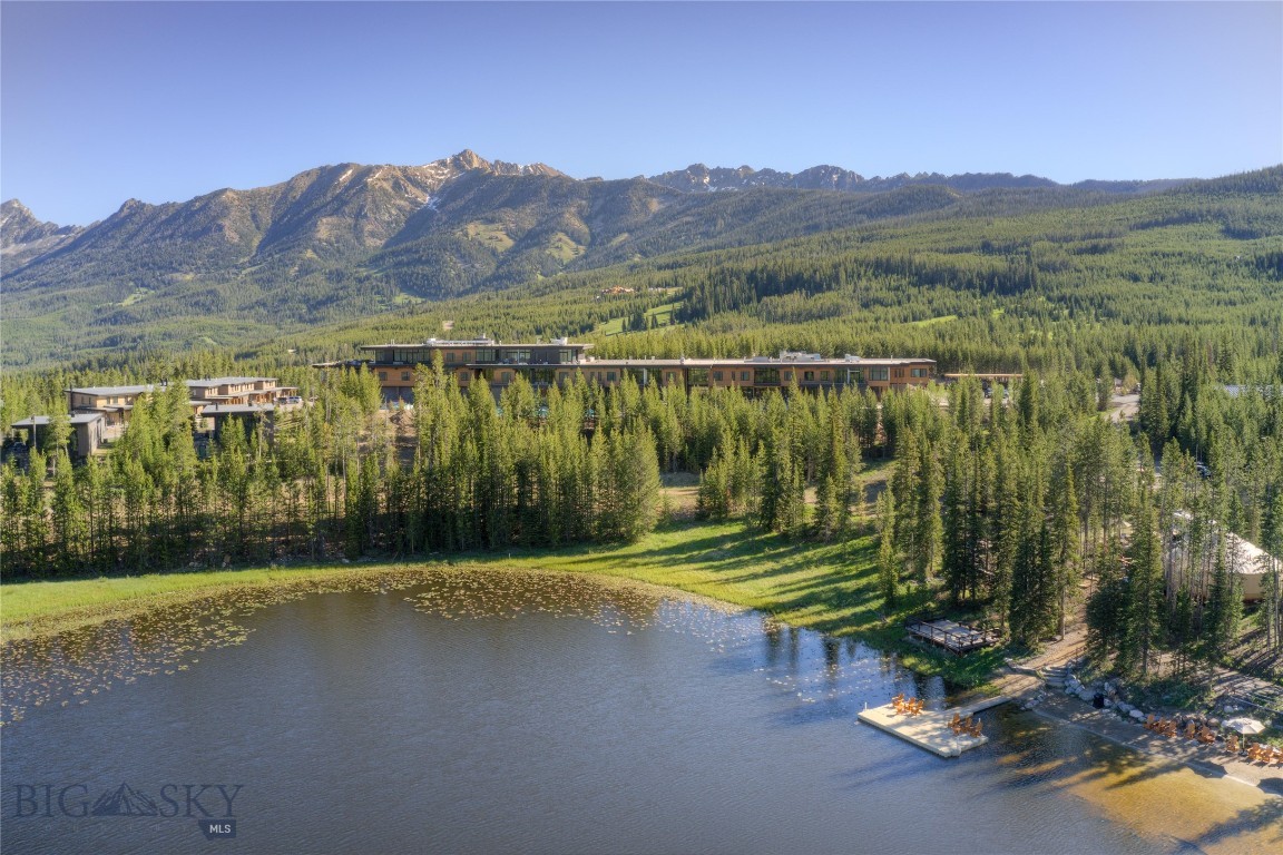 4 Boathouse Way 212