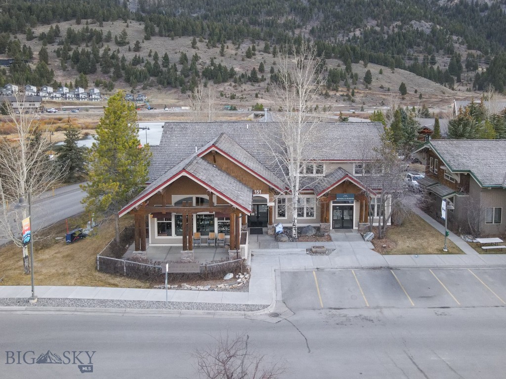 151 Center Ln 1/5