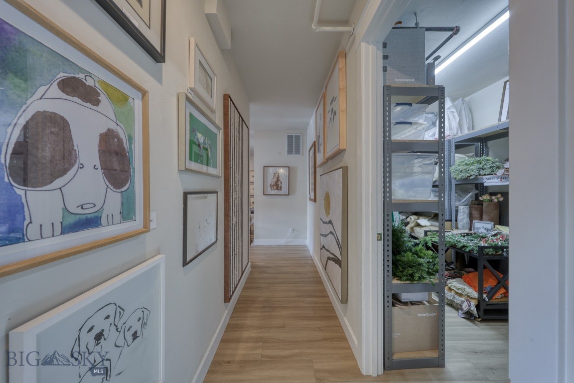 151 Center Ln 1/5