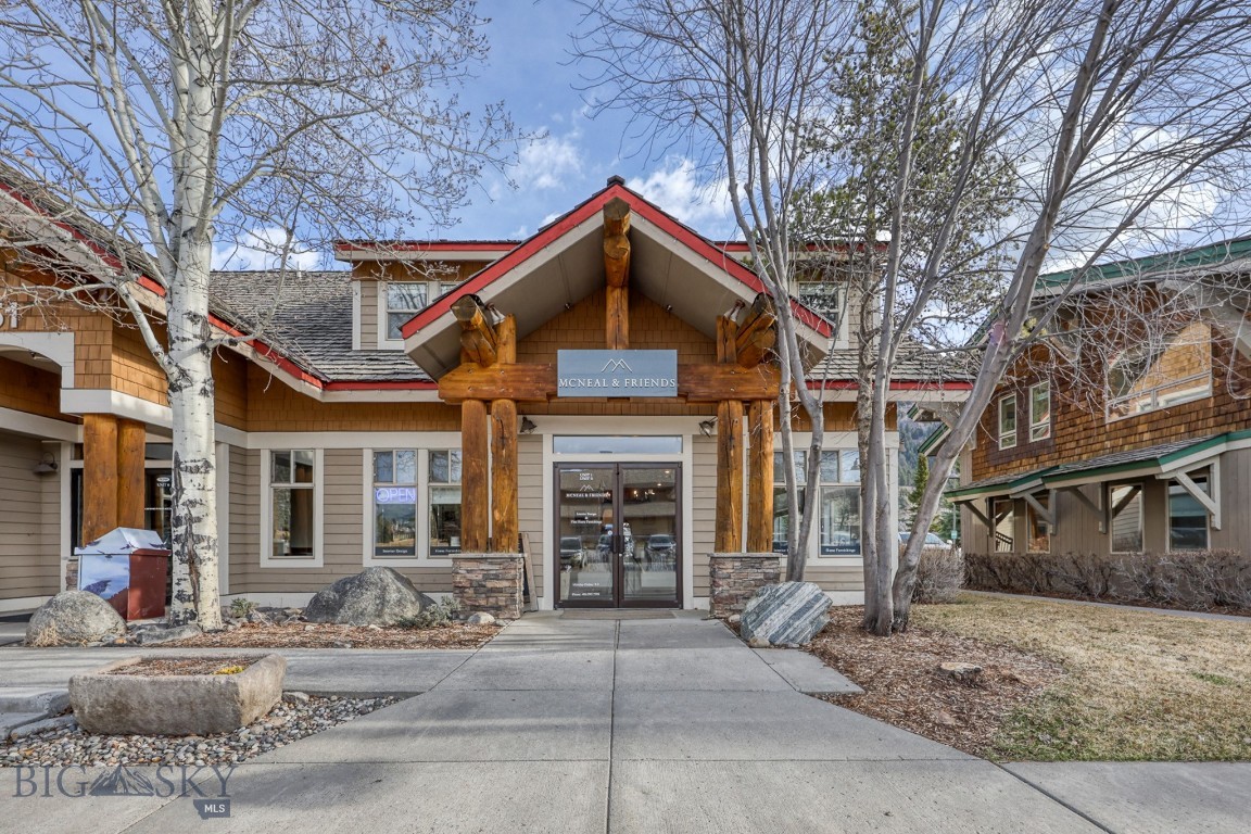 151 Center Ln 1/5