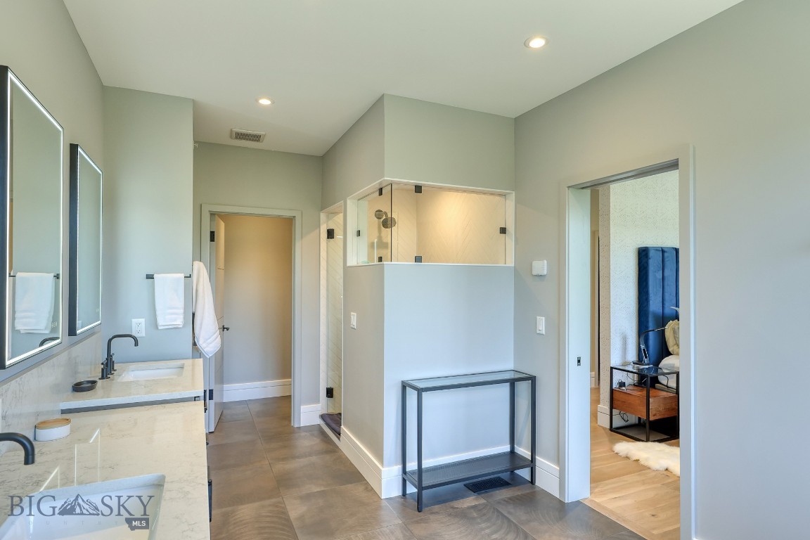 360 Morning Glory Court