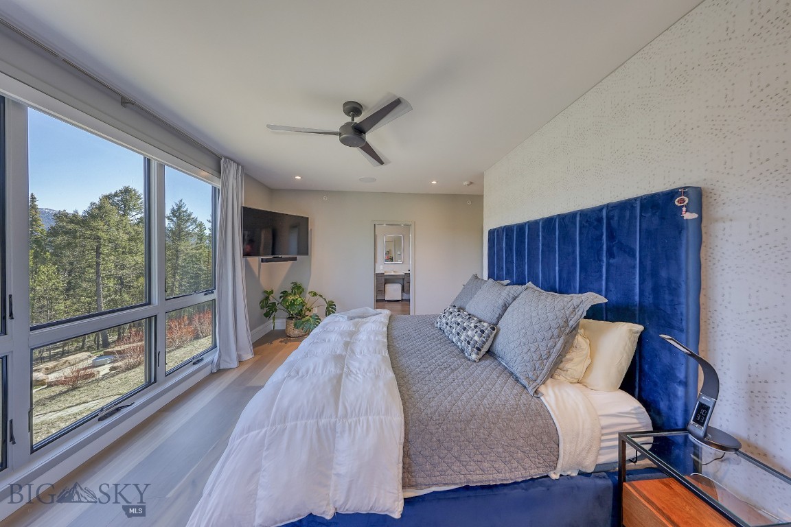 360 Morning Glory Court