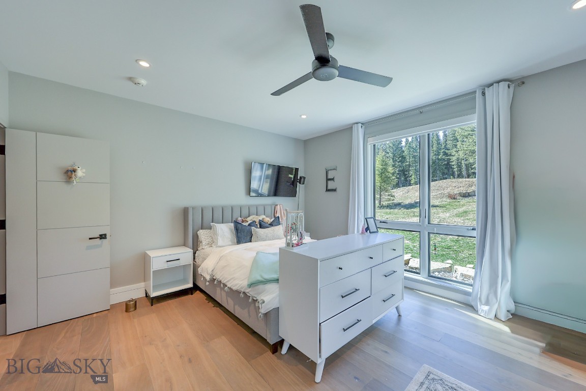 360 Morning Glory Court