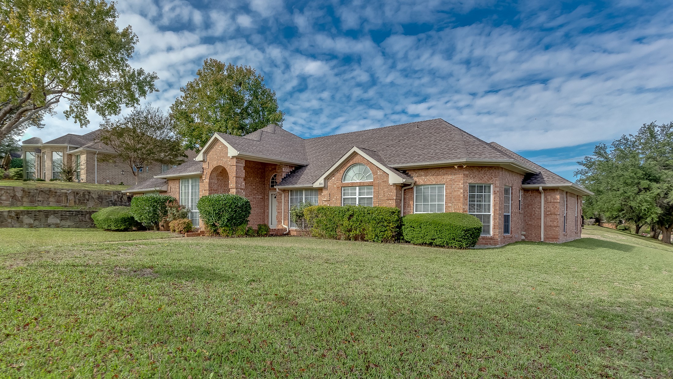 300 Bluffview Court