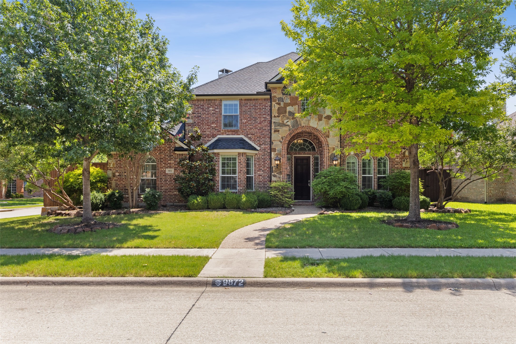 9872 Buckhorn Drive