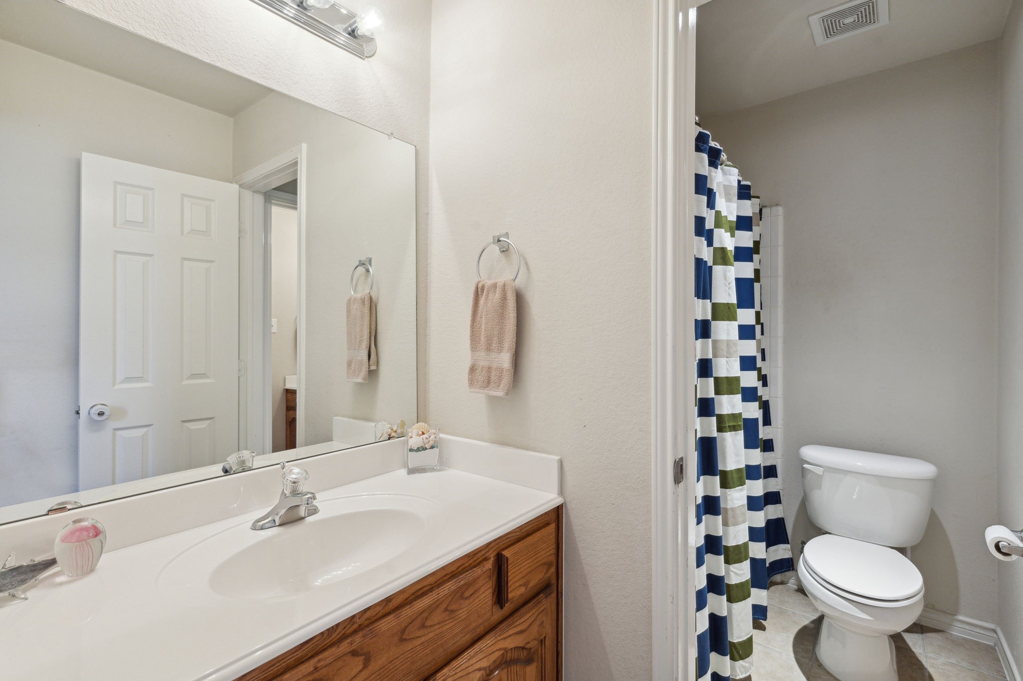 3885 Mirror Fountain Circle
