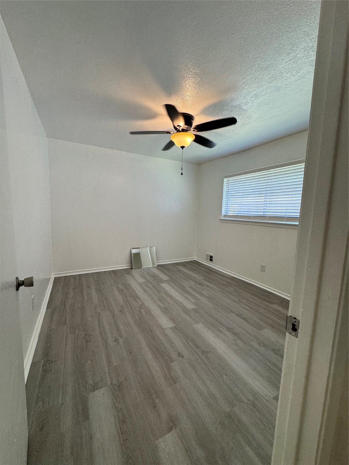 7747 dentcrest Drive