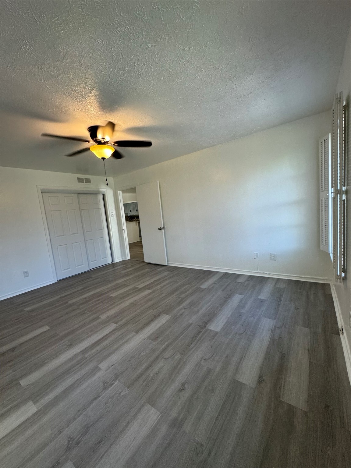 7747 dentcrest Drive