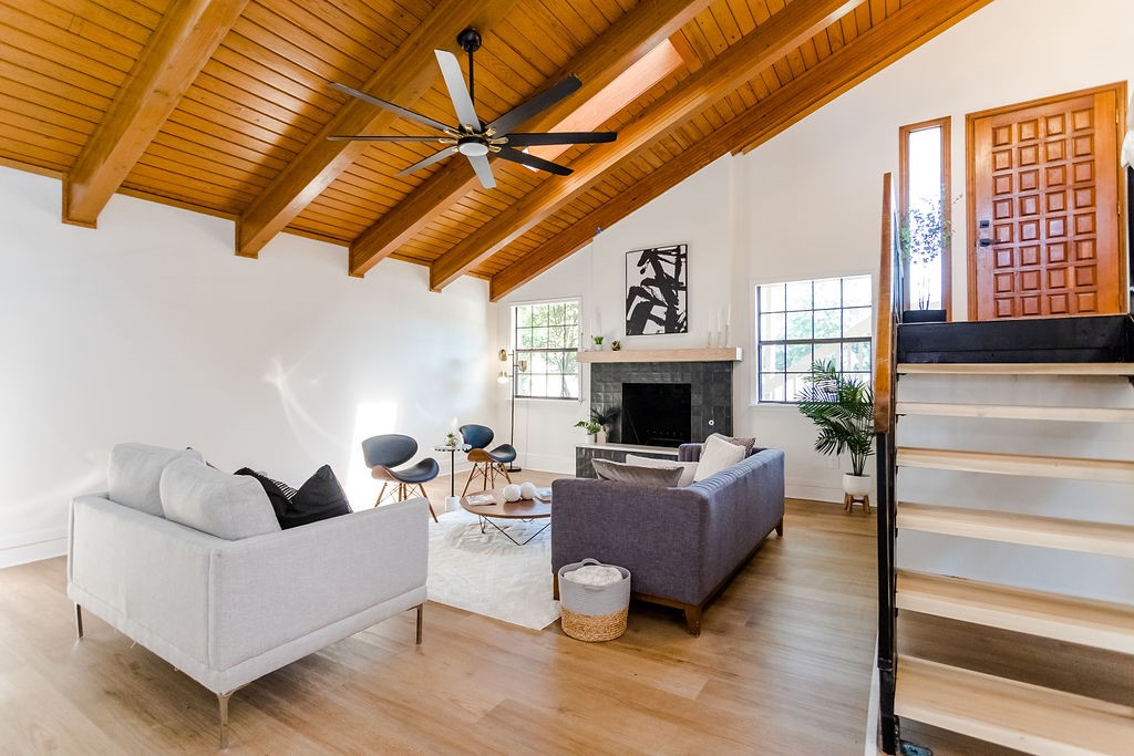 4300 Aliso Road