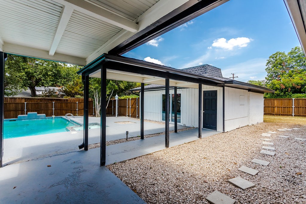 4155 Deep Valley Drive