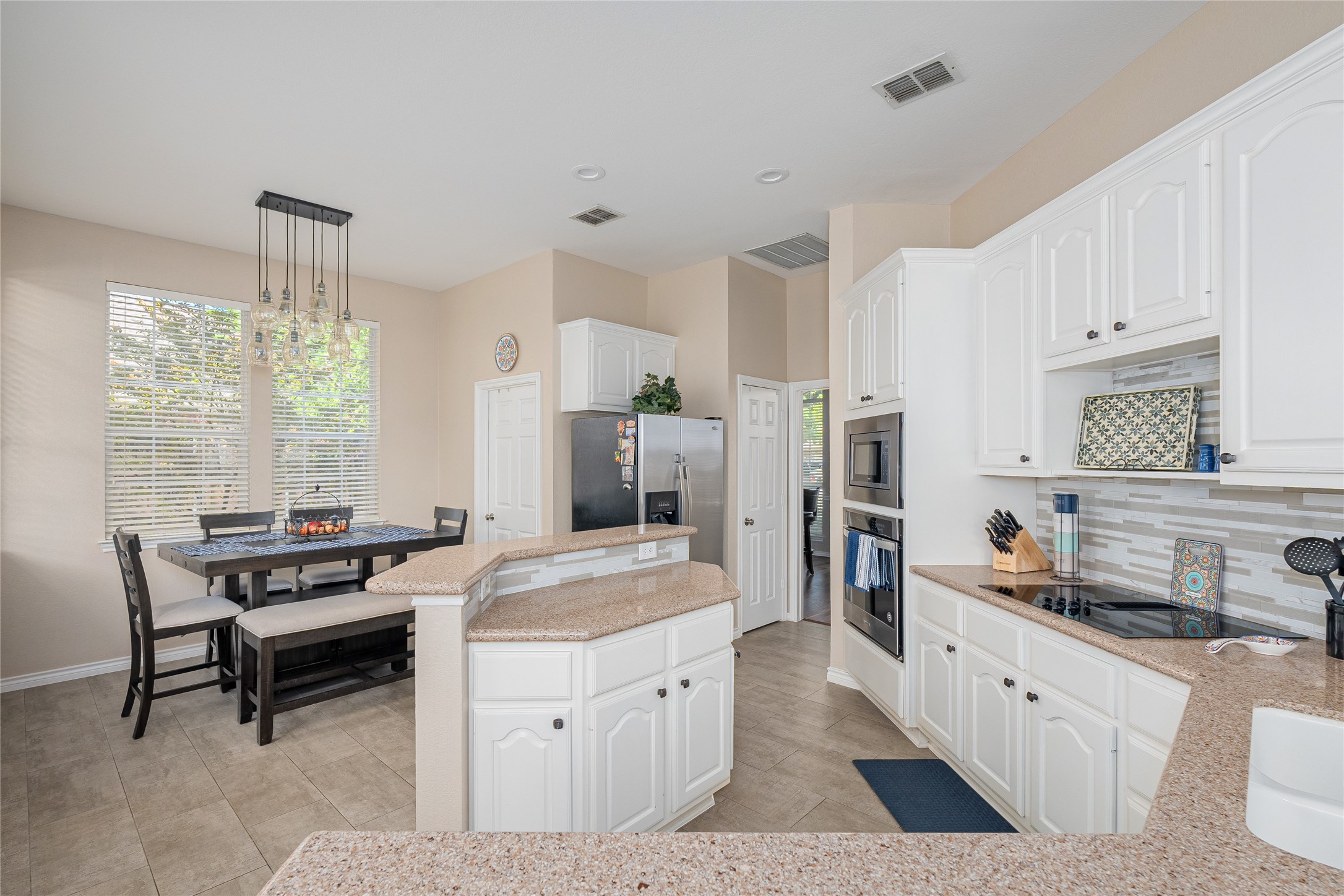 3421 Dorchester Court