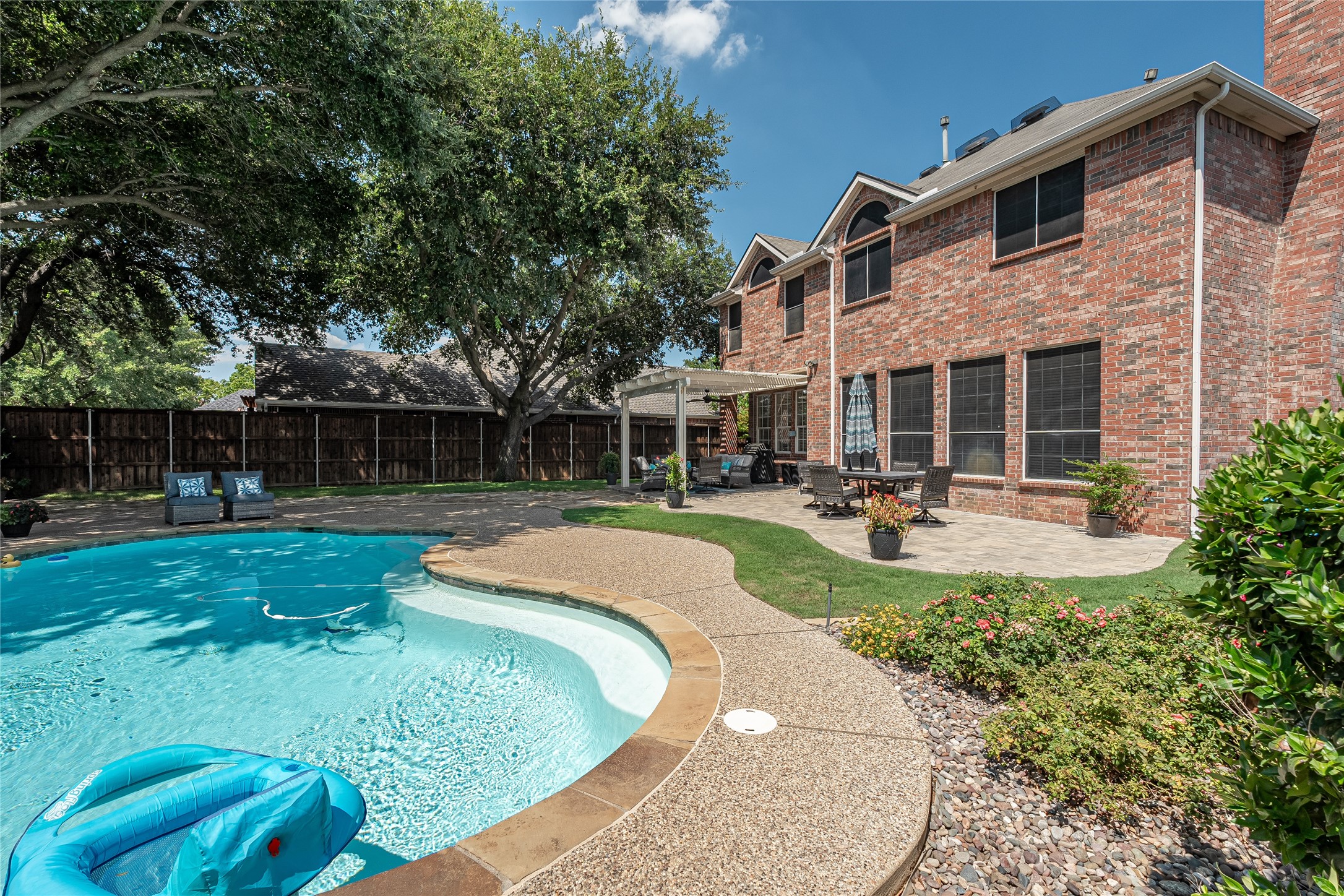 3421 Dorchester Court