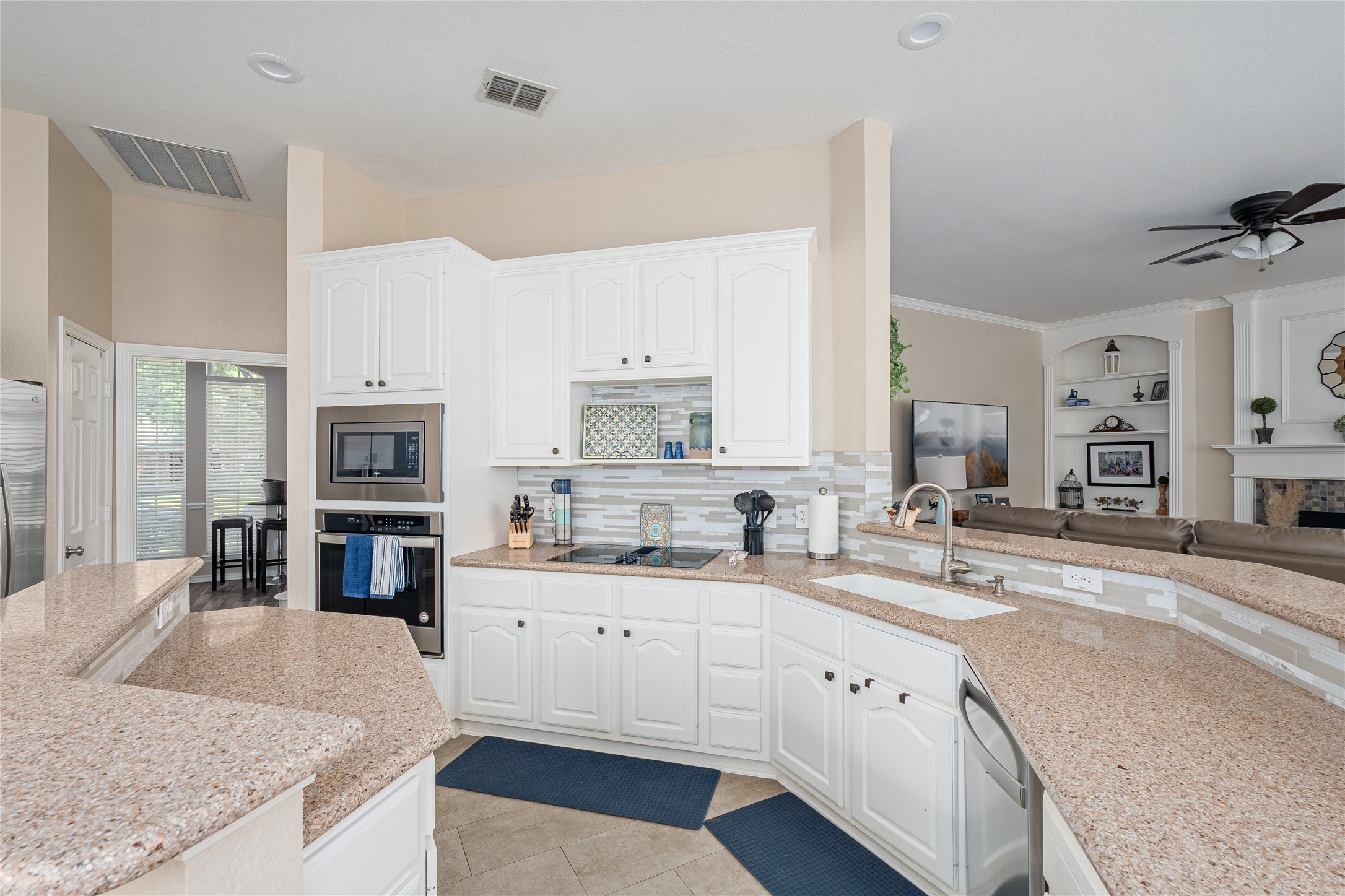 3421 Dorchester Court