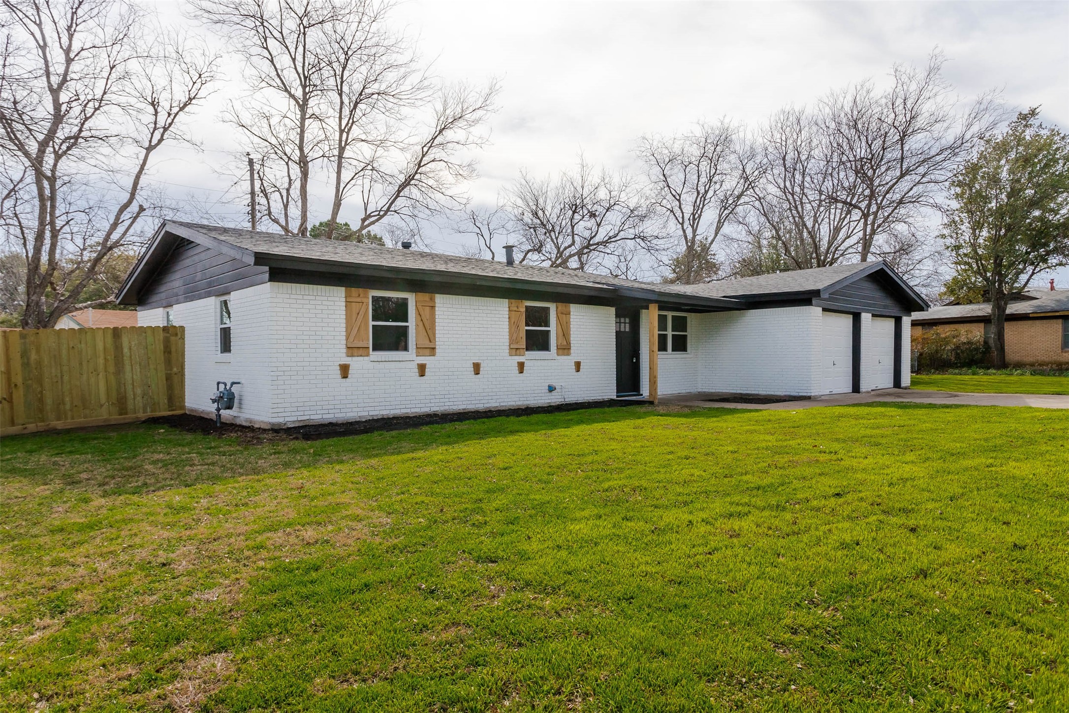 205 Vernon Castle Avenue