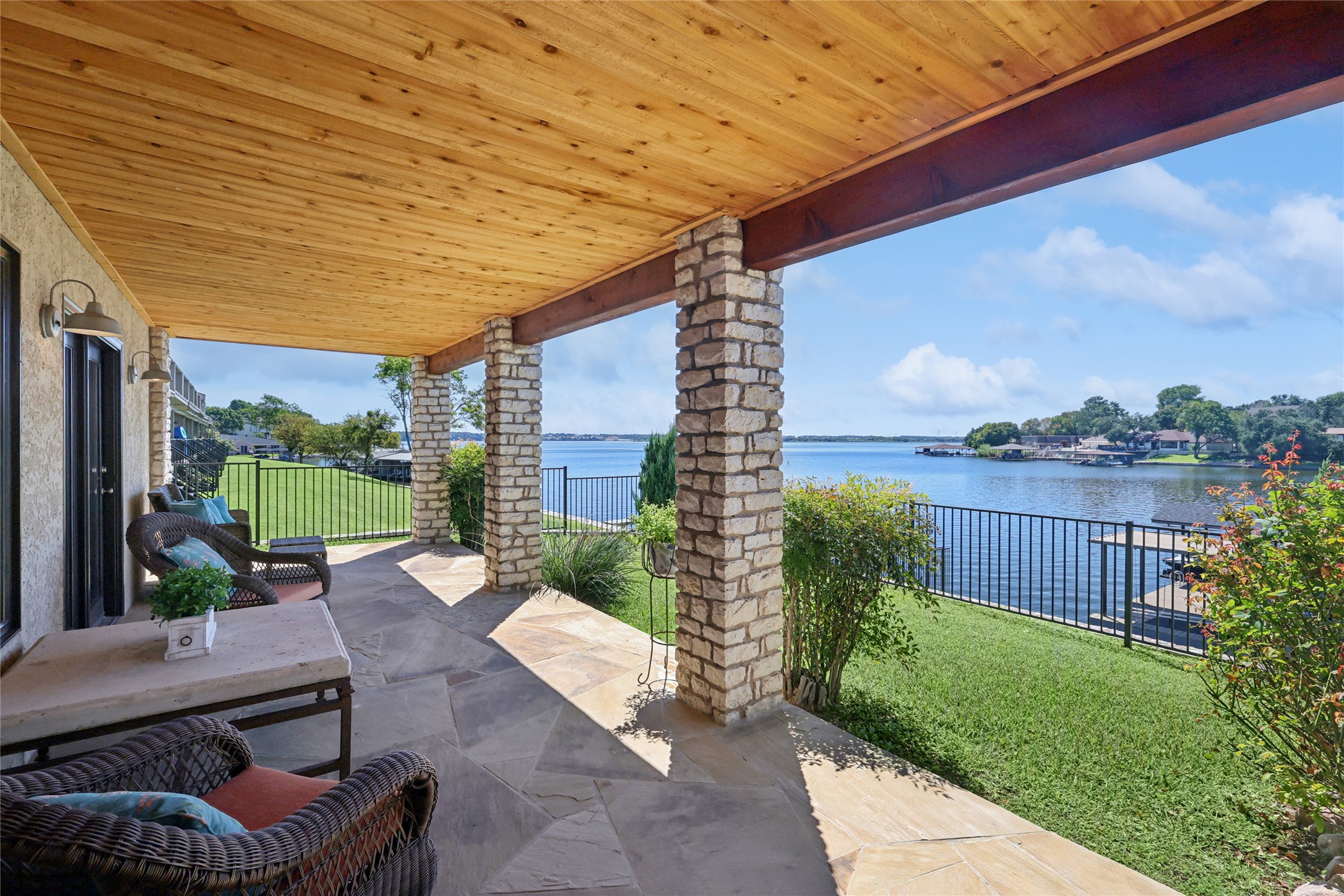 5132 Country Club Drive