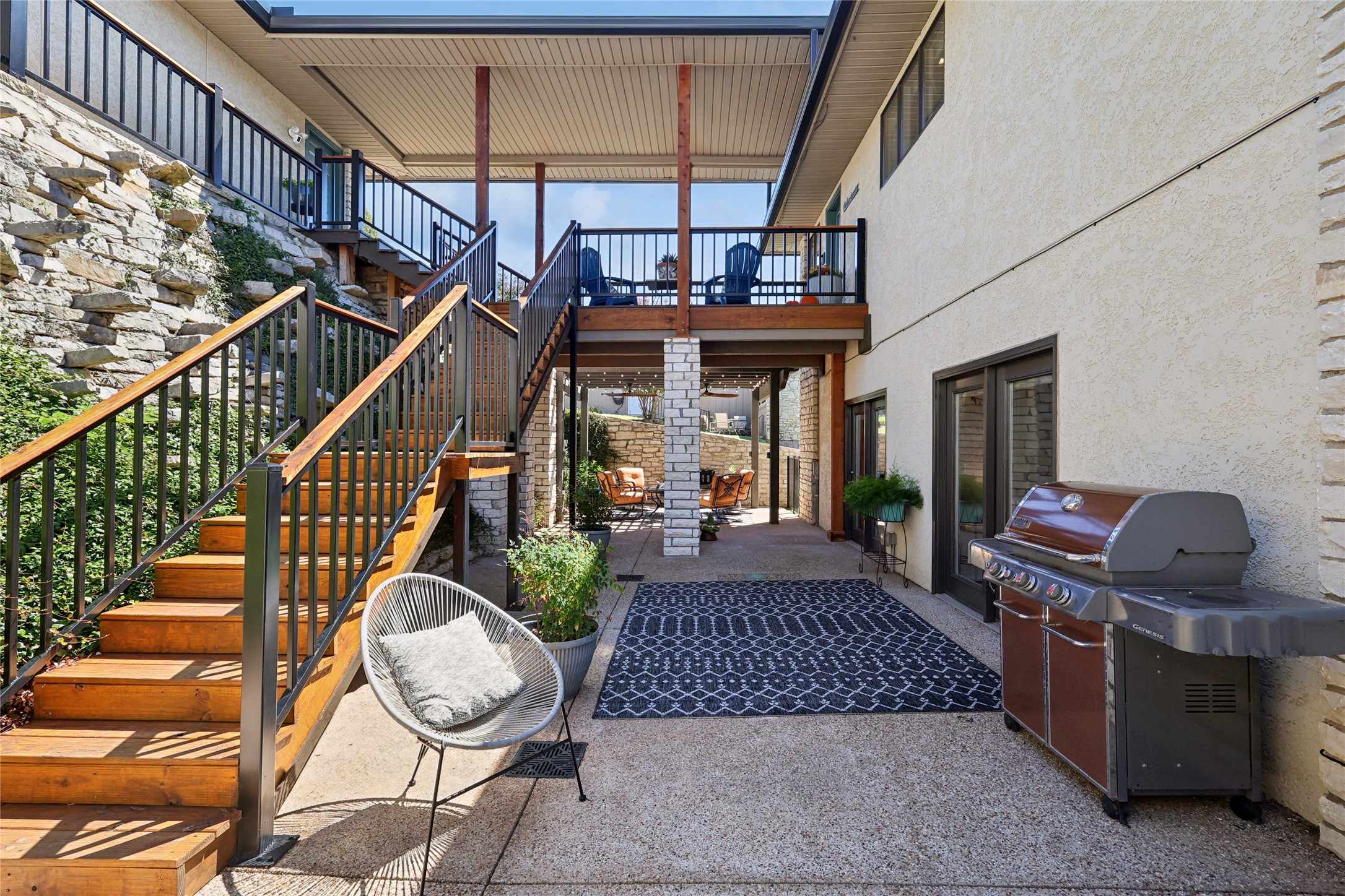 5132 Country Club Drive