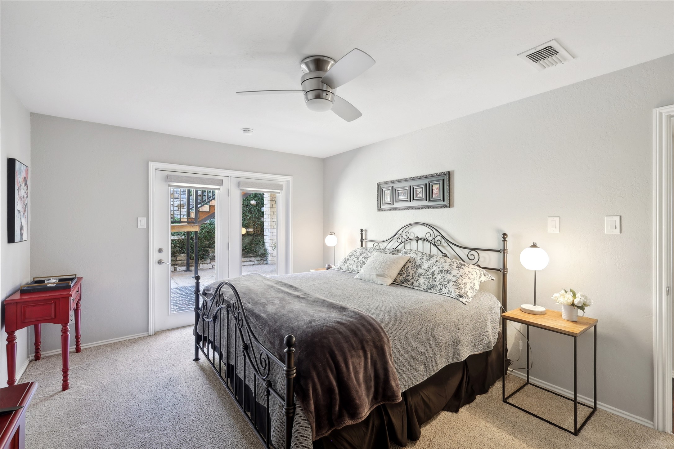 5132 Country Club Drive