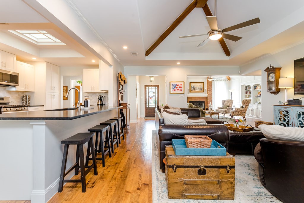 2563 Primrose Drive