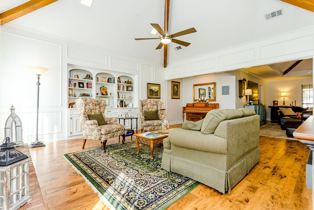 2563 Primrose Drive