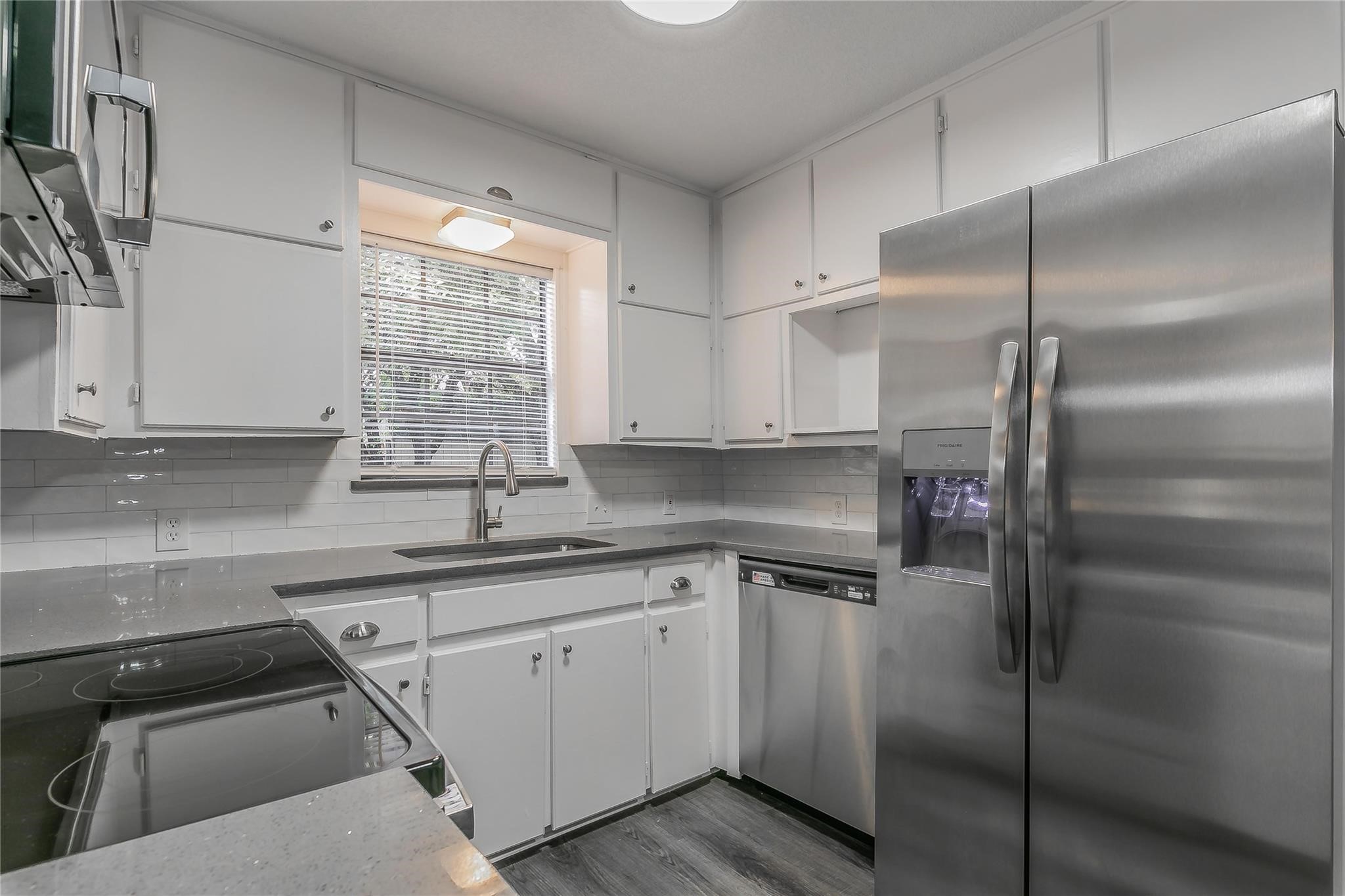 5217 Jerri Lane
