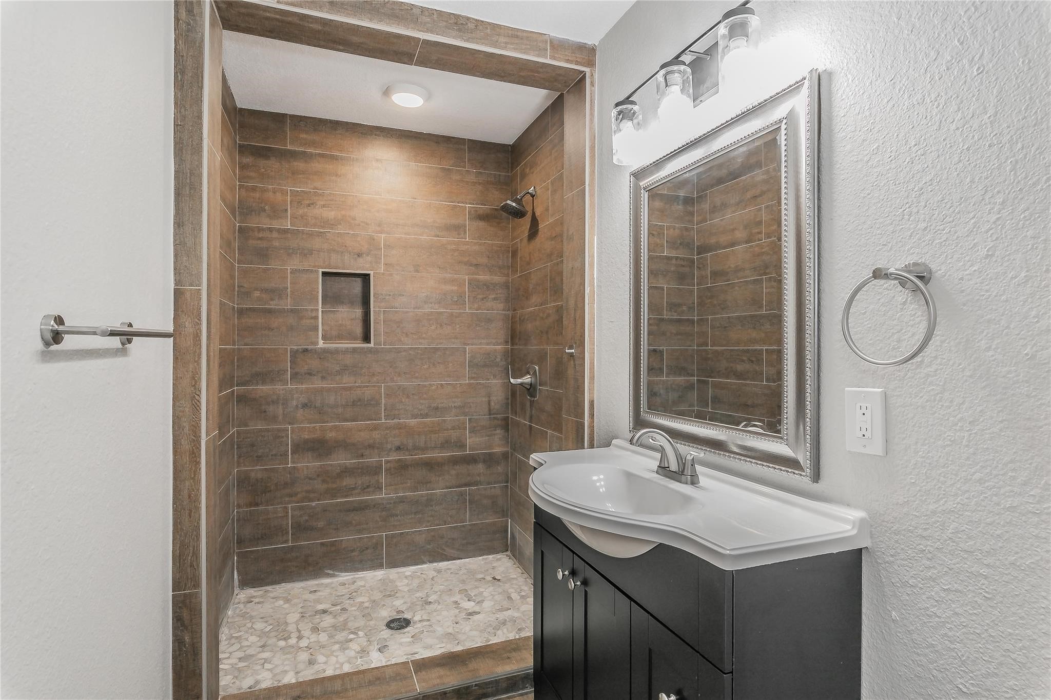5217 Jerri Lane