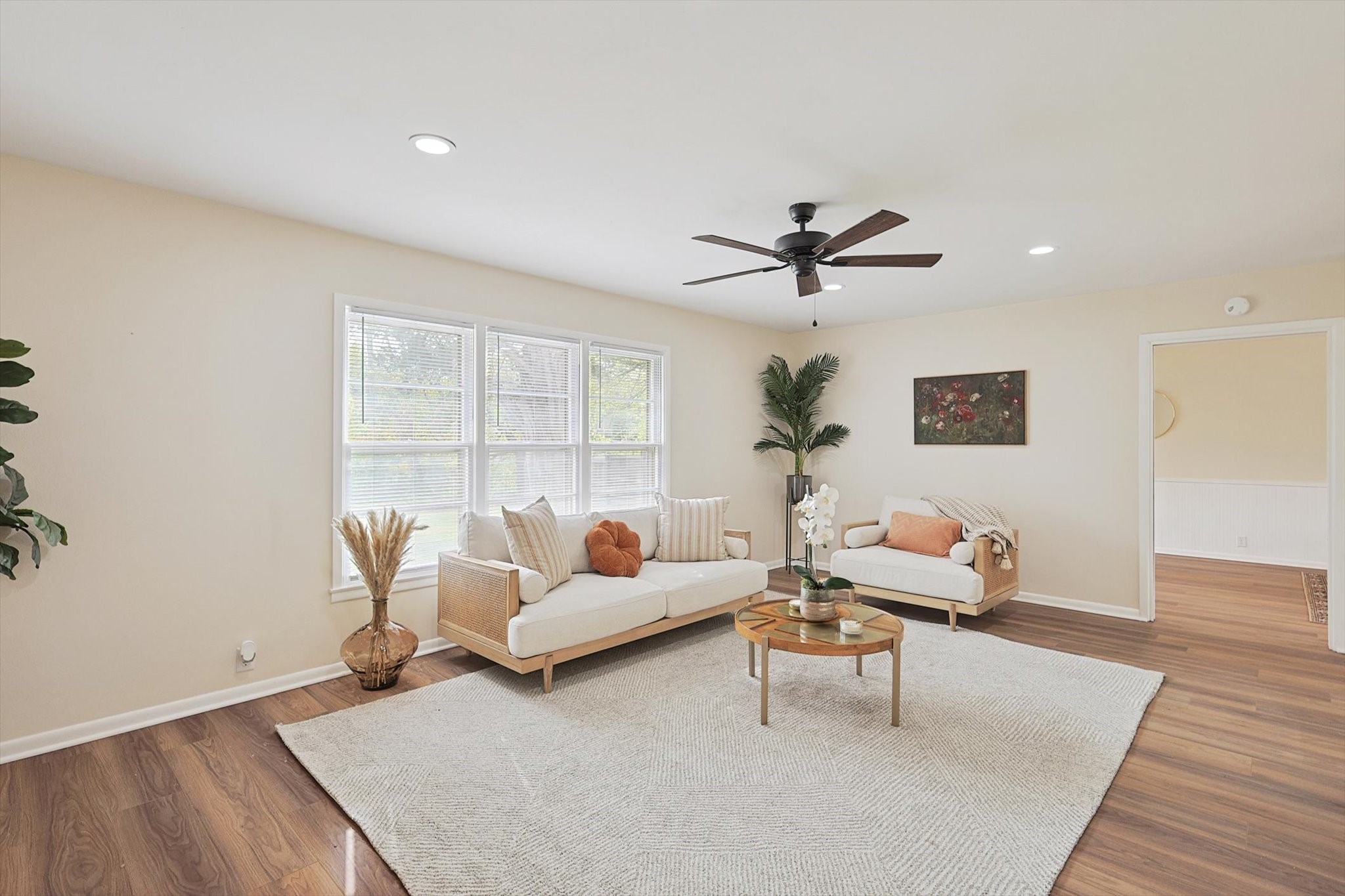1108 W Brockett Street