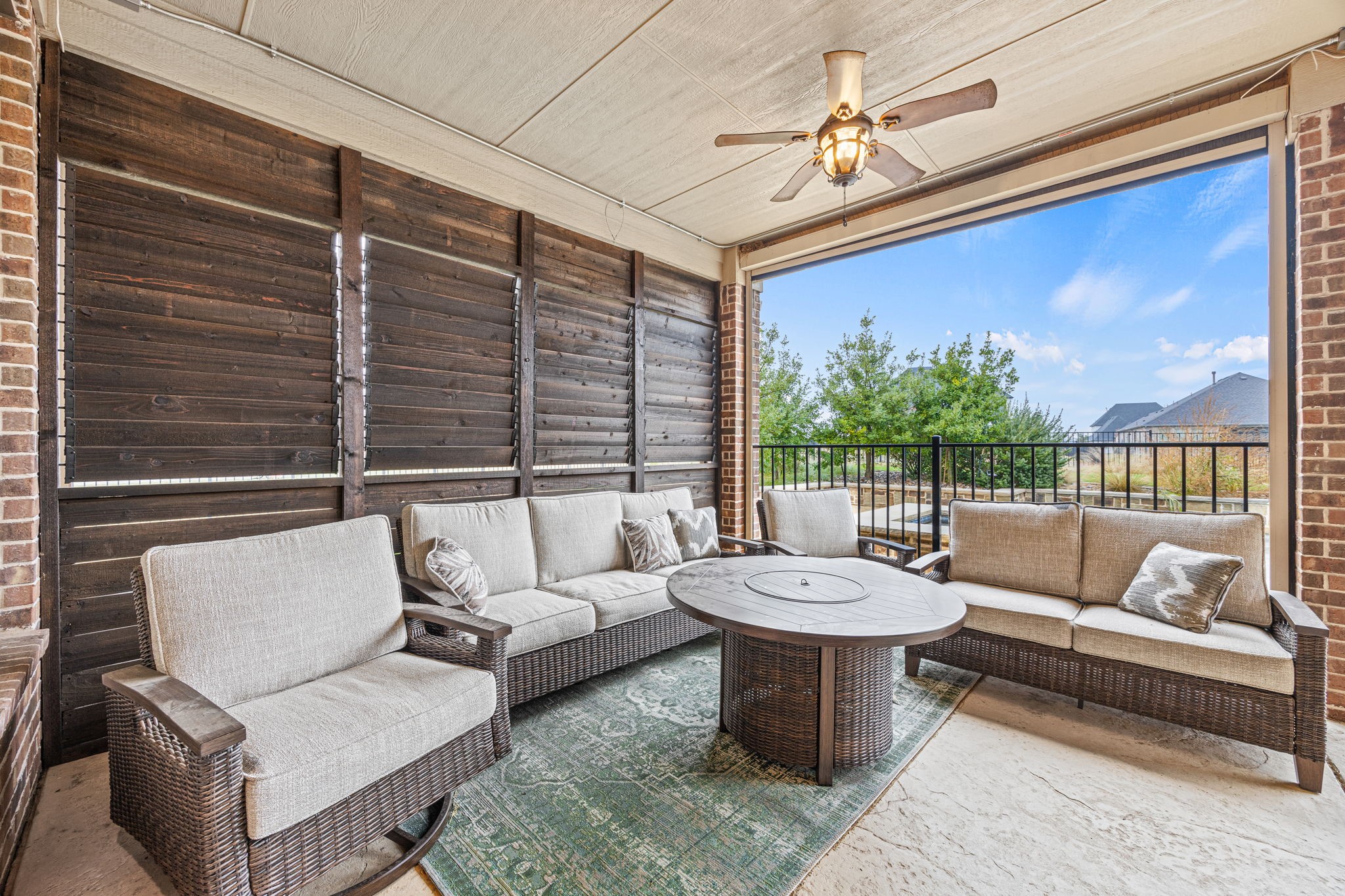 2114 Chippewa Hills