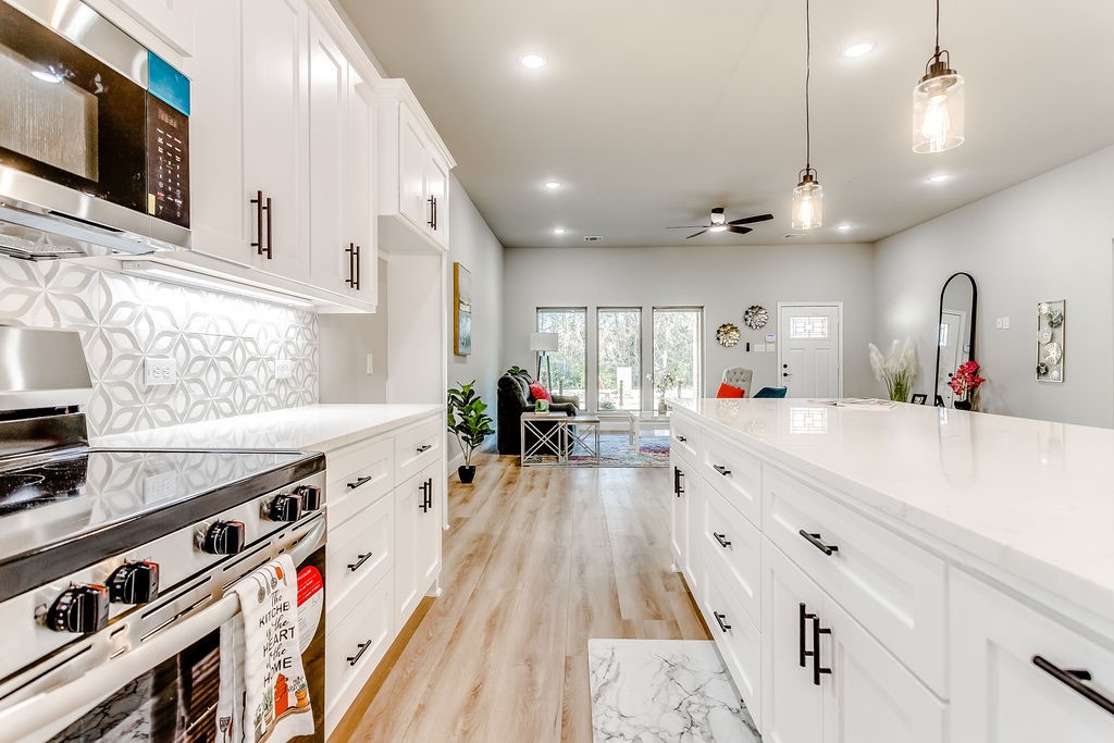 506 Mineral Wells Street