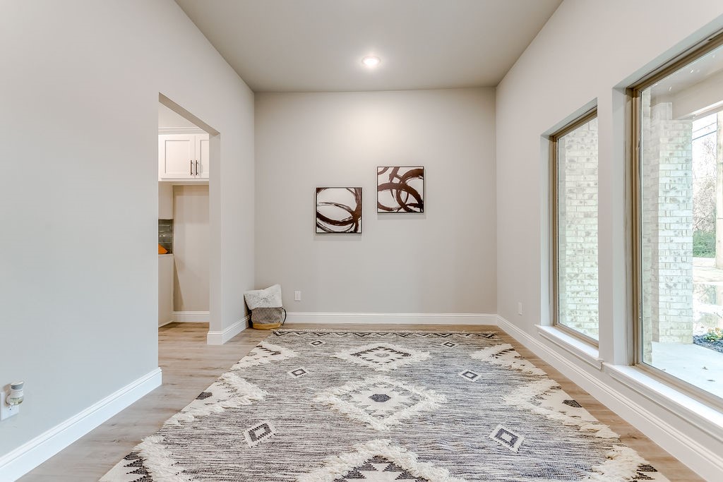 508 Mineral Wells