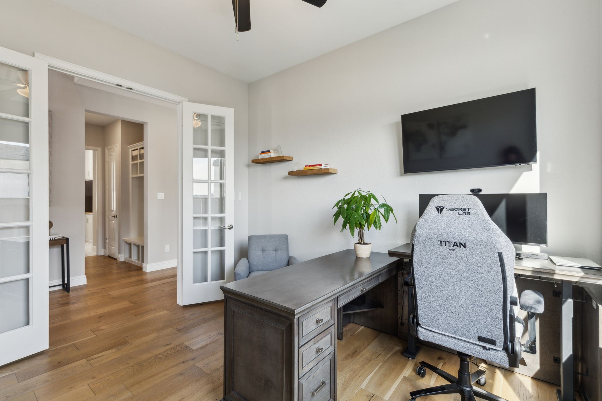 4240 Silver Spur Drive