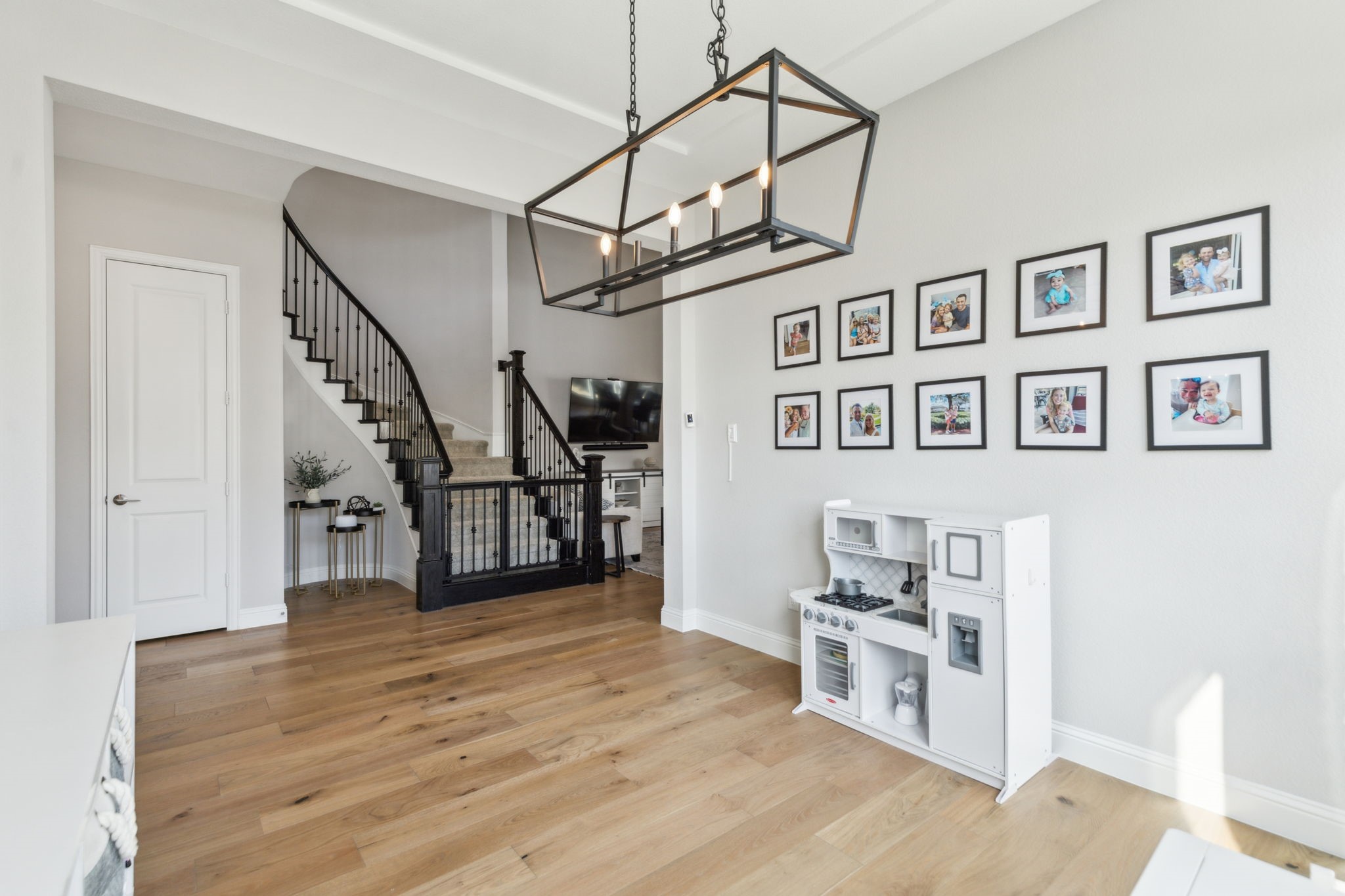 4240 Silver Spur Drive