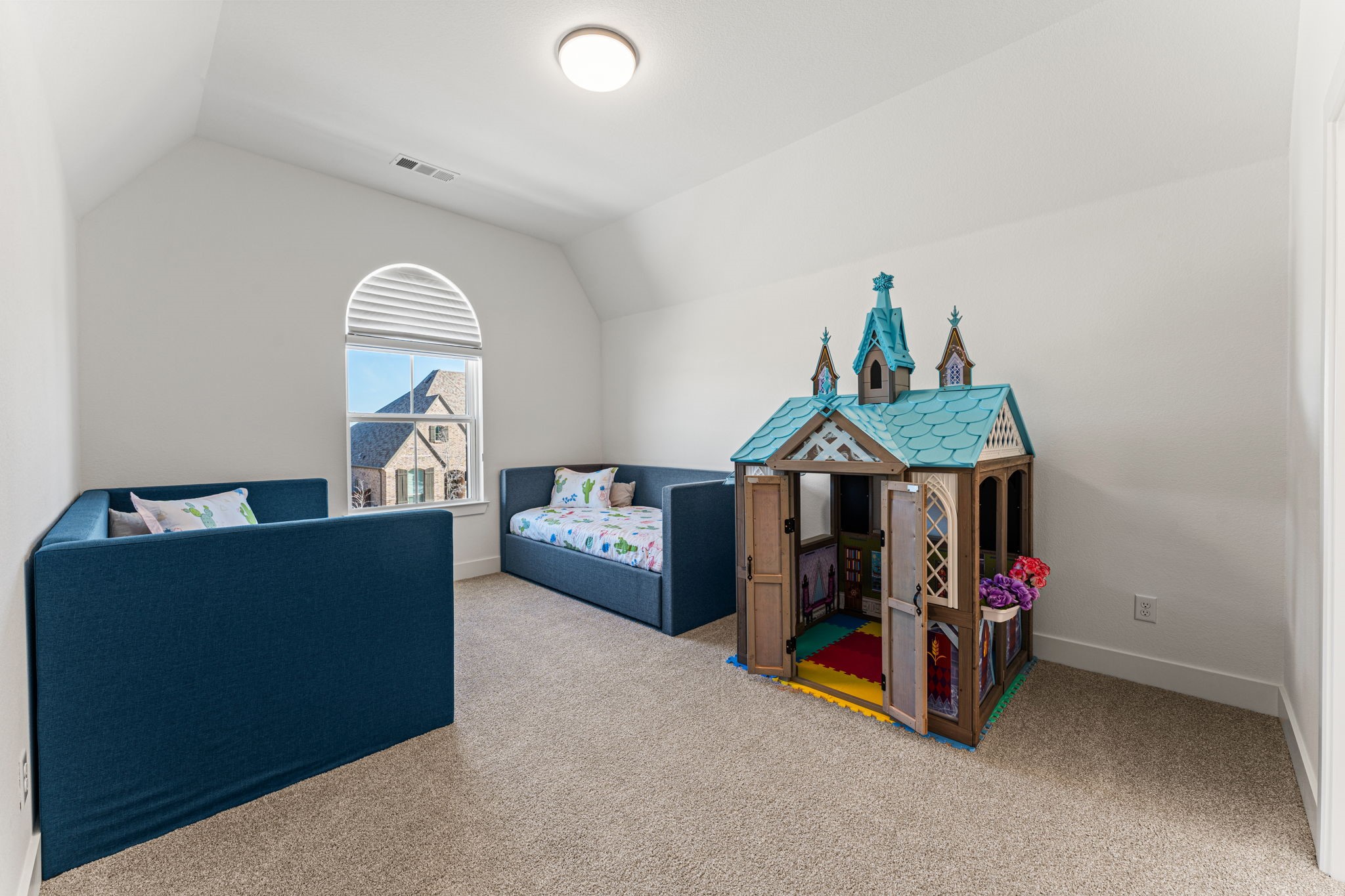 4121 Sandbrock Parkway