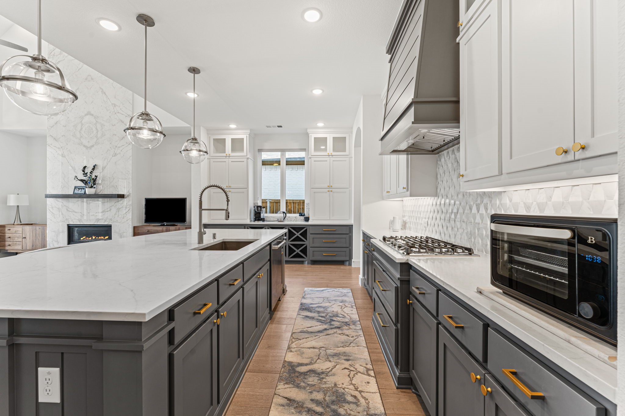 4121 Sandbrock Parkway