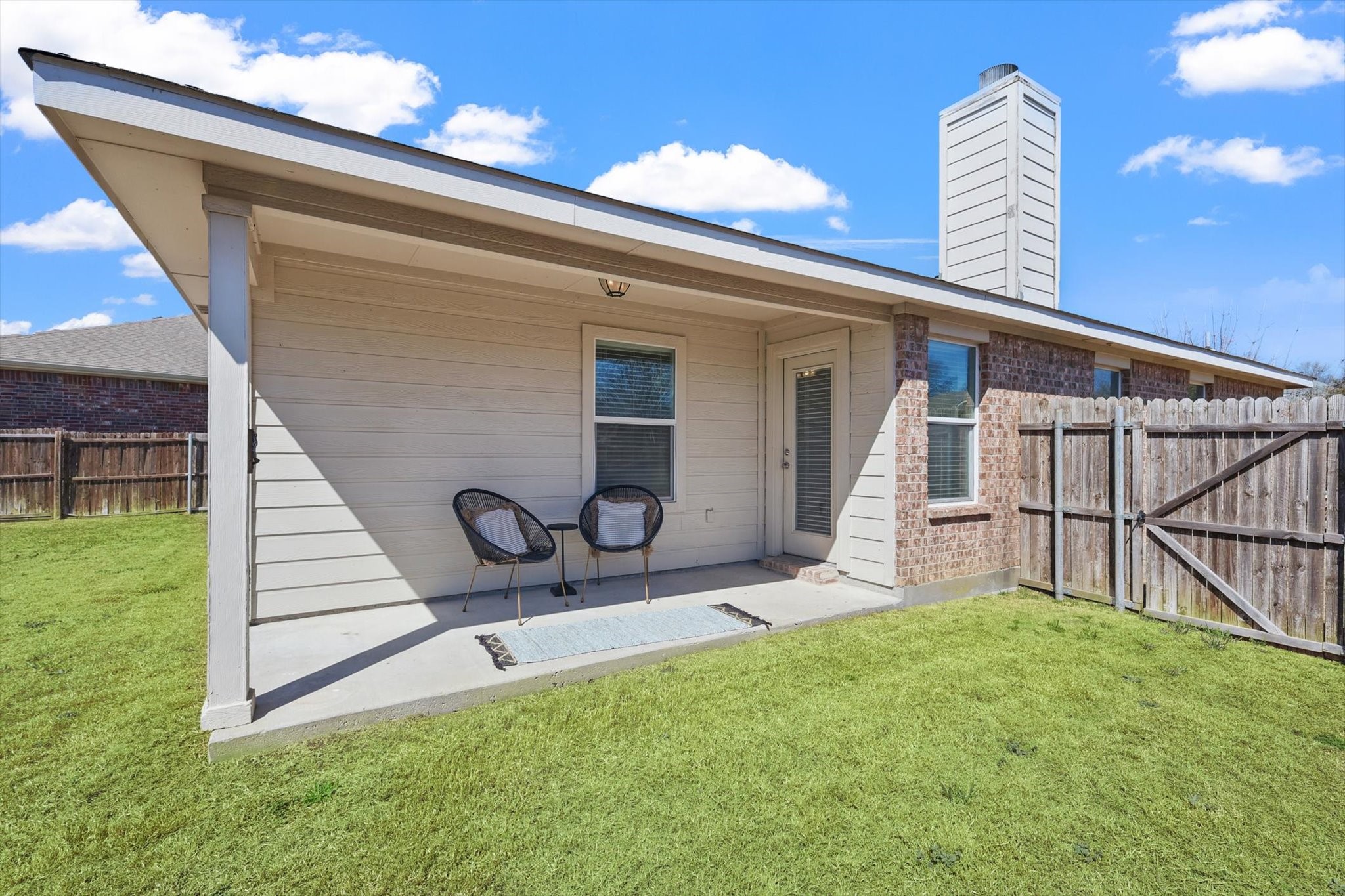 717 Acacia Drive