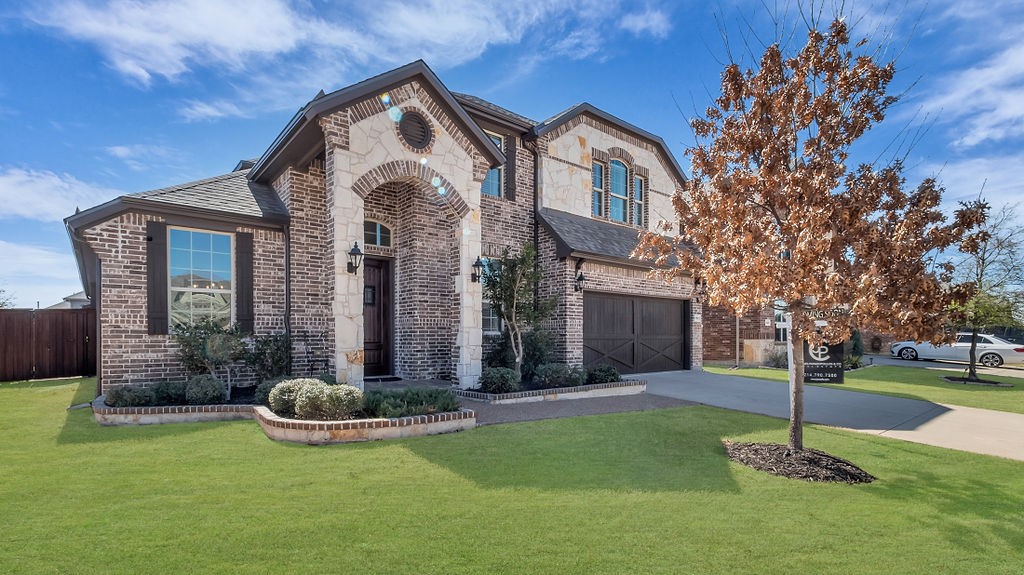 1521 Torrent Drive