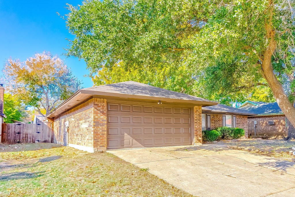 5314 Tamarack Court